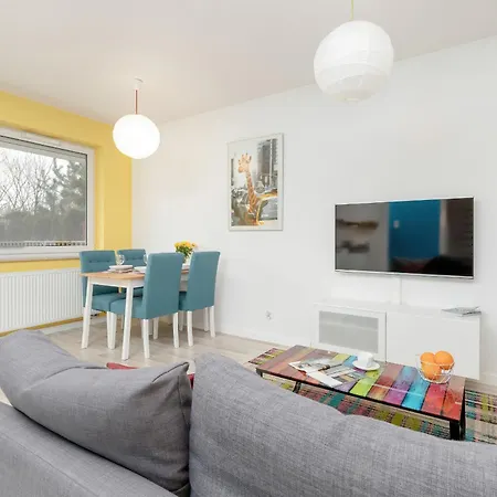 Appartamento Pastel & Cozy With A Spacious Terrace In By Renters *