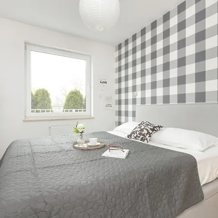 Appartamento Pastel & Cozy With A Spacious Terrace In By Renters *